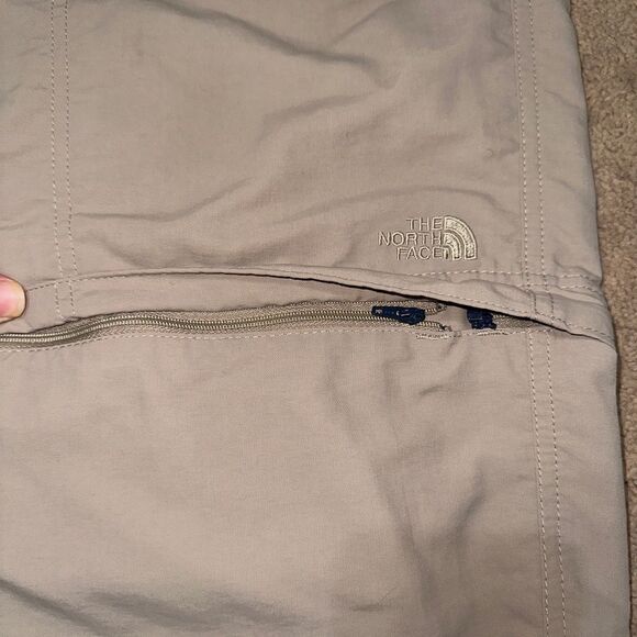 North Face hiking pant/short - Picture 5 of 9